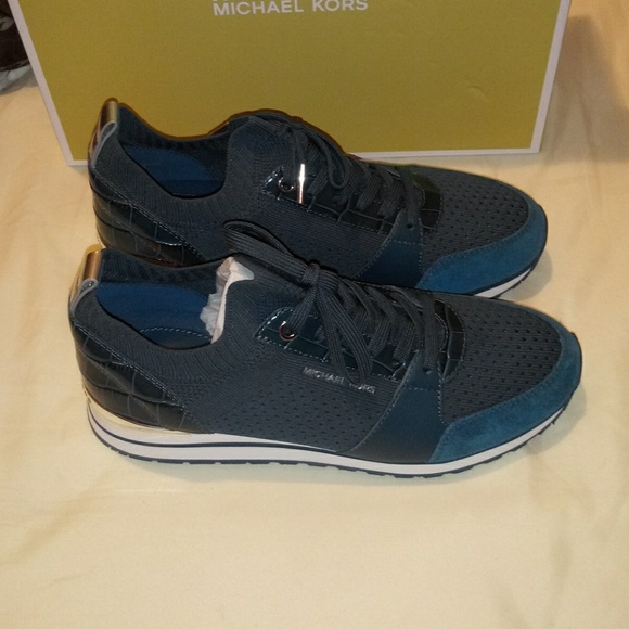Michael Kors Billie Trainer - Picture 2 of 8